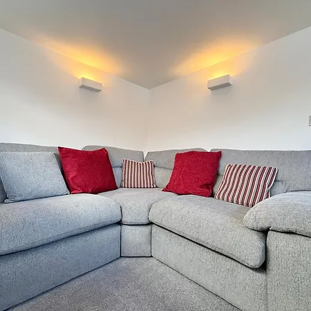 Holiday home Harlowe Hideaway Two Bedrooms With Parking Mousehole